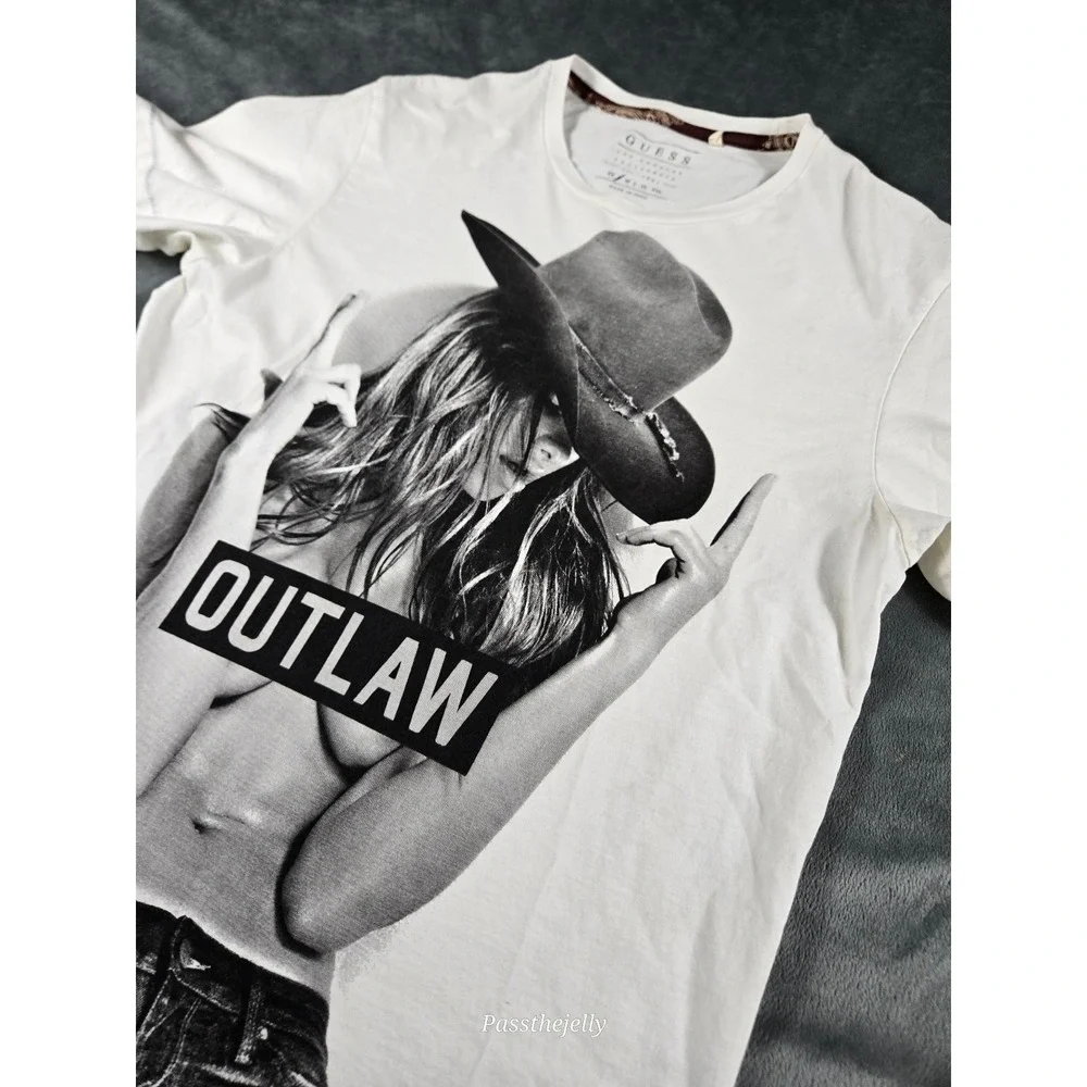 Guess Shirt Mens Small‎ Outlaw Short Sleeve Graphic T-Shirt - Picture 2 of 9